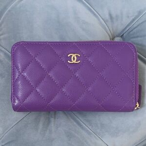 CHANEL Vibrant Purple Quilted Wallet